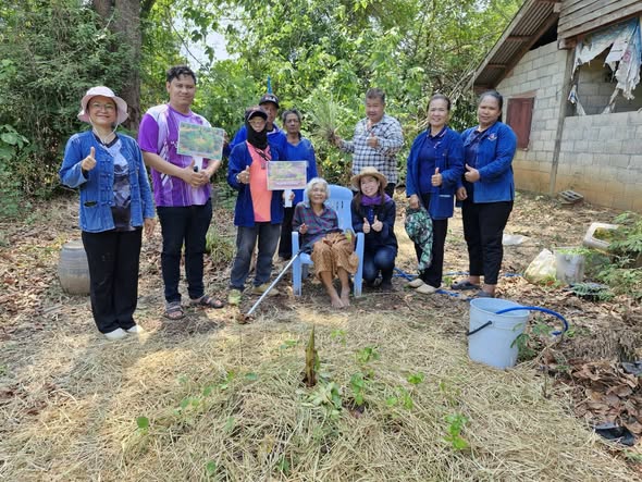 ศจพ.อ.วังโป่ง ลงพื้นที่หนุนครัวเรือนตกเกณฑ์ TPMAP สร้างความมั่นคงทางอาหารอย่างยั่งยืน