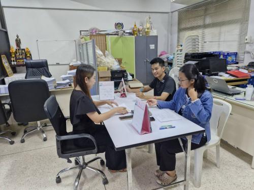 ประชุมเจ้าหน้าที่พัฒนาชุมชนอำเภอวังโป่ง เพื่อมอบนโยบายสู่การปฏิบัติ และติดตามผลการดำเนินงานตามยุทธศาสตร์กรมการพัฒนาชุมชน